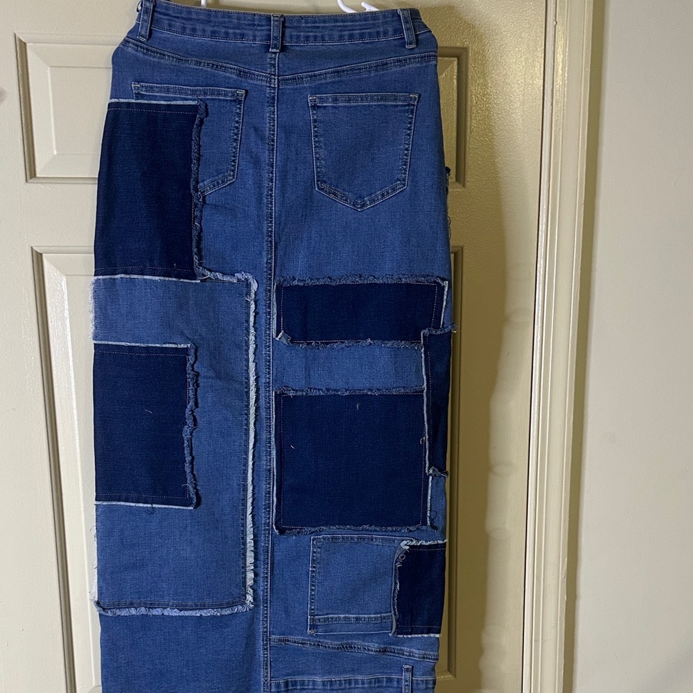 AKIRA Patchwork Denim Maxi Skirt - Blue - Picture 5 of 5